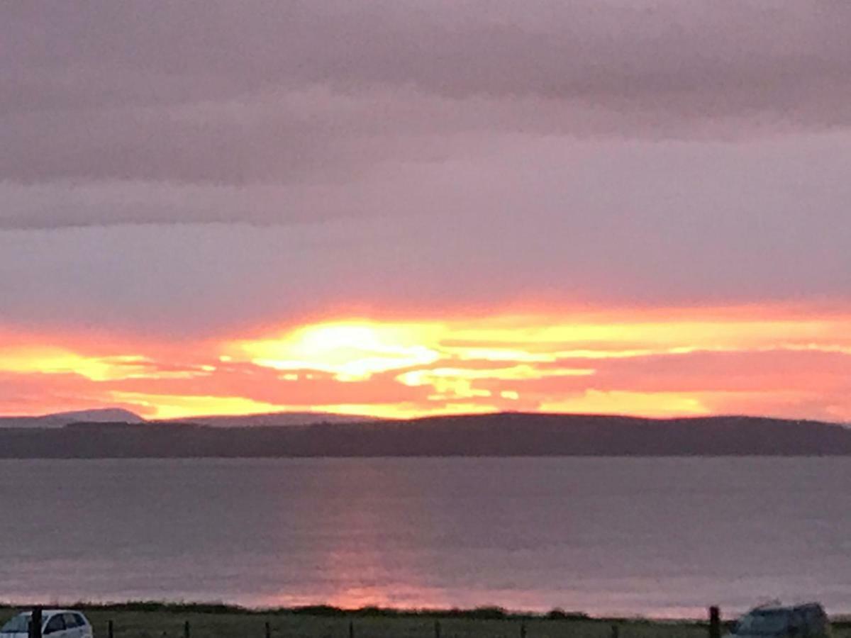 Ceol Na Mara Cottage By The Sea Nairn Bagian luar foto